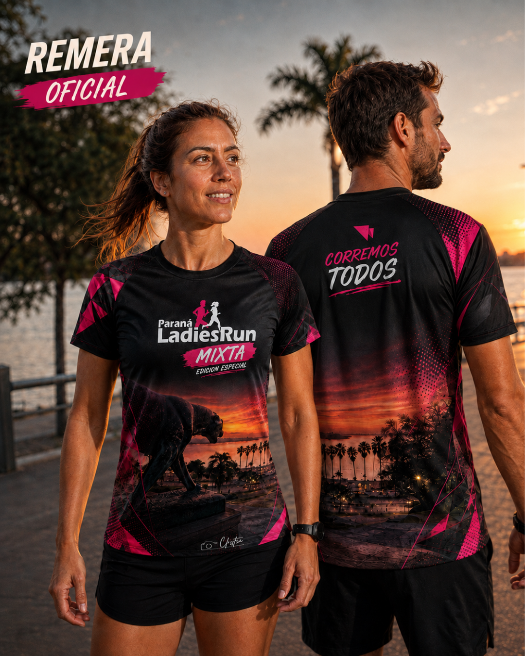 Pareja de corredores con la remera oficial en la Costanera